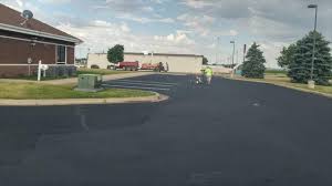 Best Custom Driveway Design  in Sneedville, TN